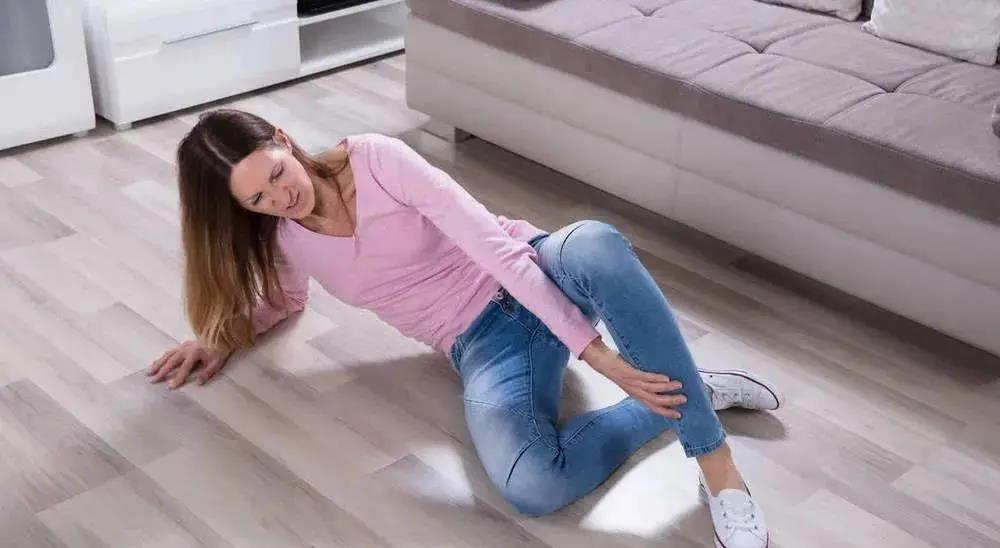 湖南天欣科技股份有限公司,岳陽(yáng)大理石,全拋釉,彩晶磚,超平釉,金剛釉,啞光磚生產(chǎn)銷(xiāo)售